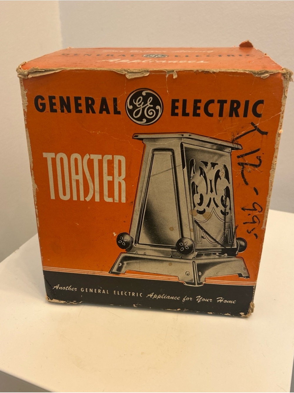 1939 Canadian GE T12 Art Deco Chrome Toaster w/ Original Box & Warranty Card